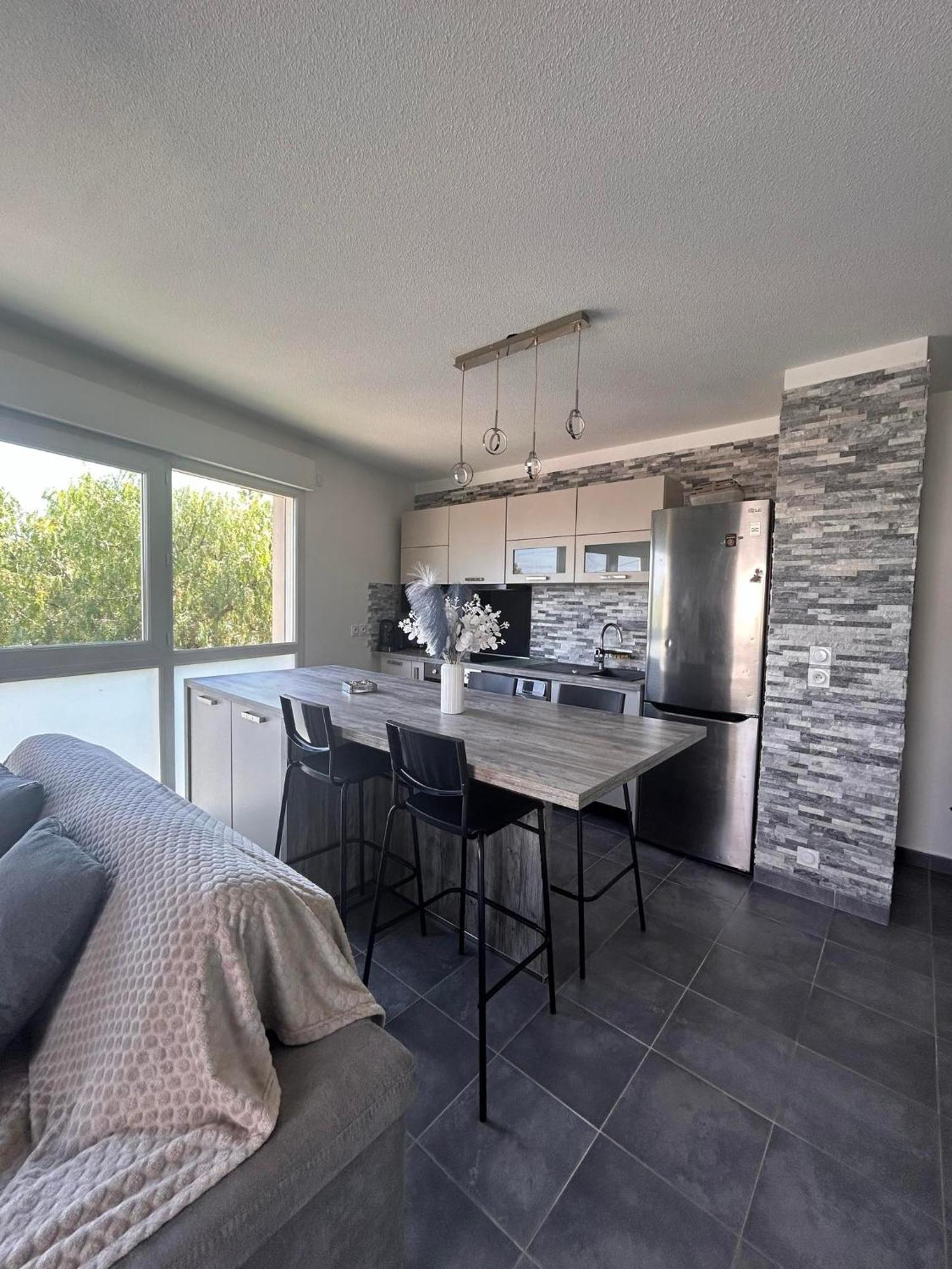 Appartement Fréjus Exteriör bild